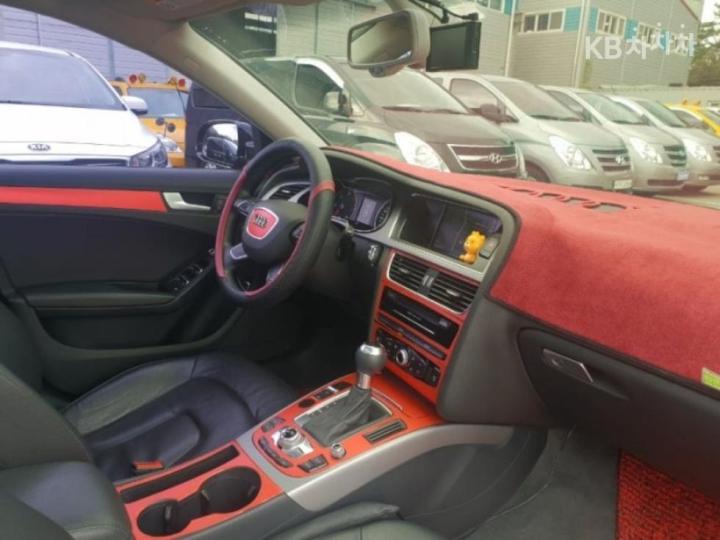 Audi A4 NEW 2.0 TDI Dynamic 13 year ~ 8