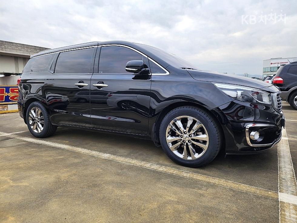 2016 - kia carnival