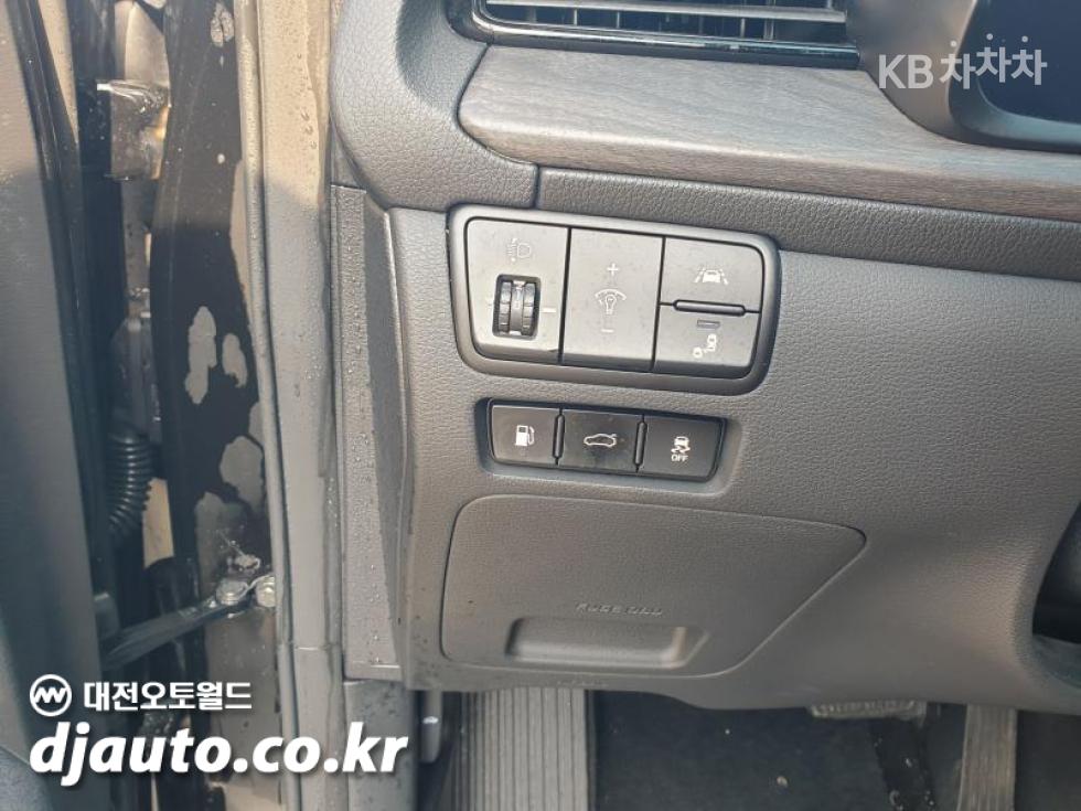 2020 - kia k7