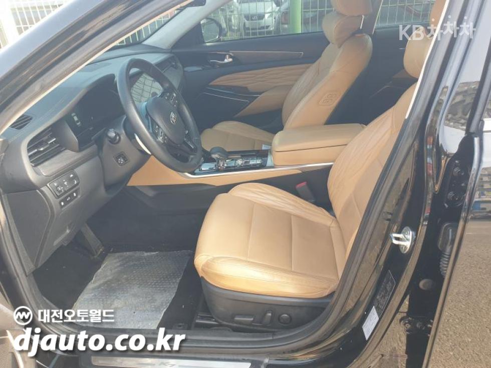 2020 - kia k7