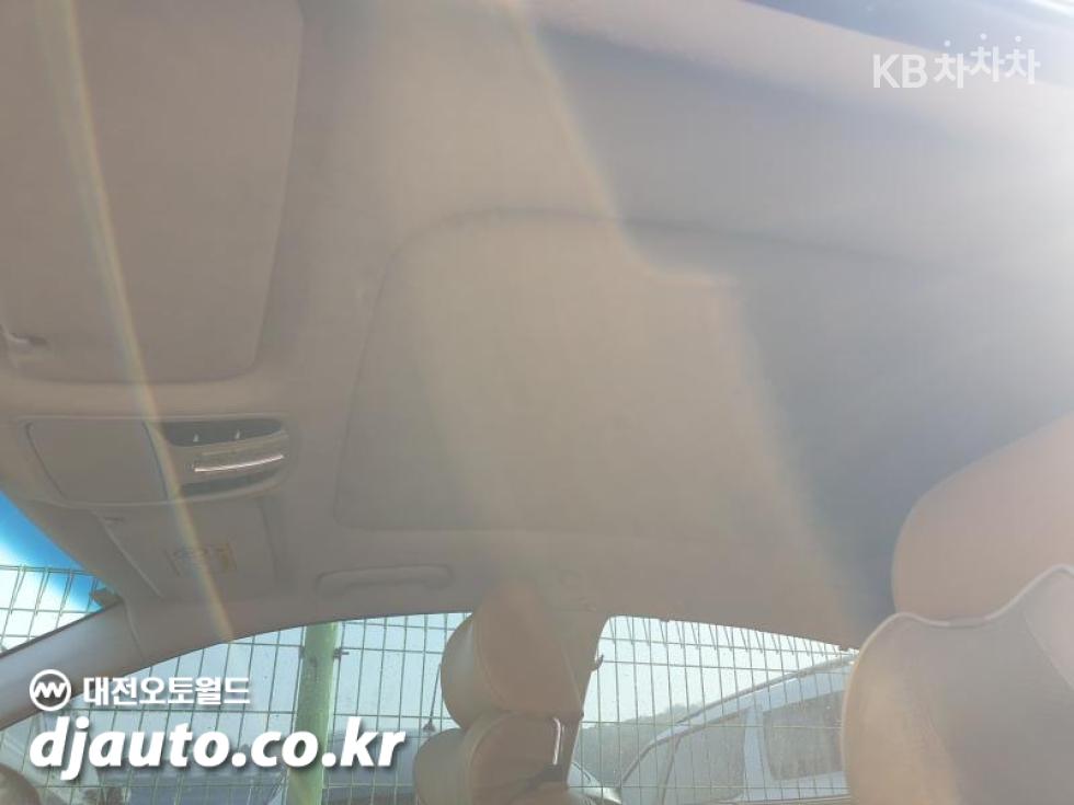 2020 - kia k7