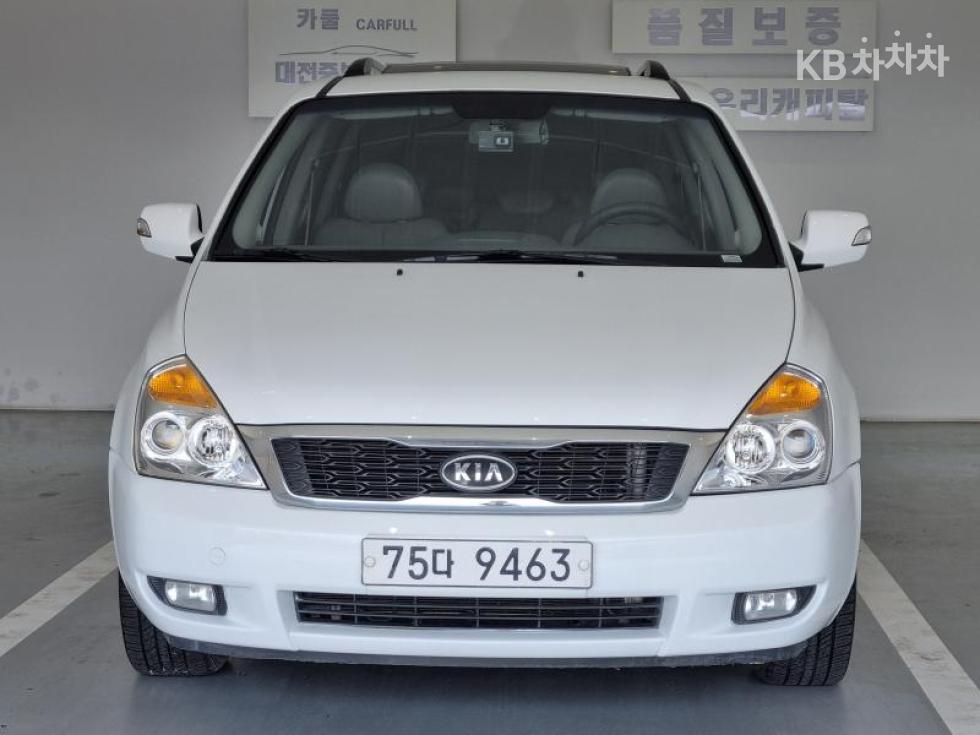 2012 - kia carnival