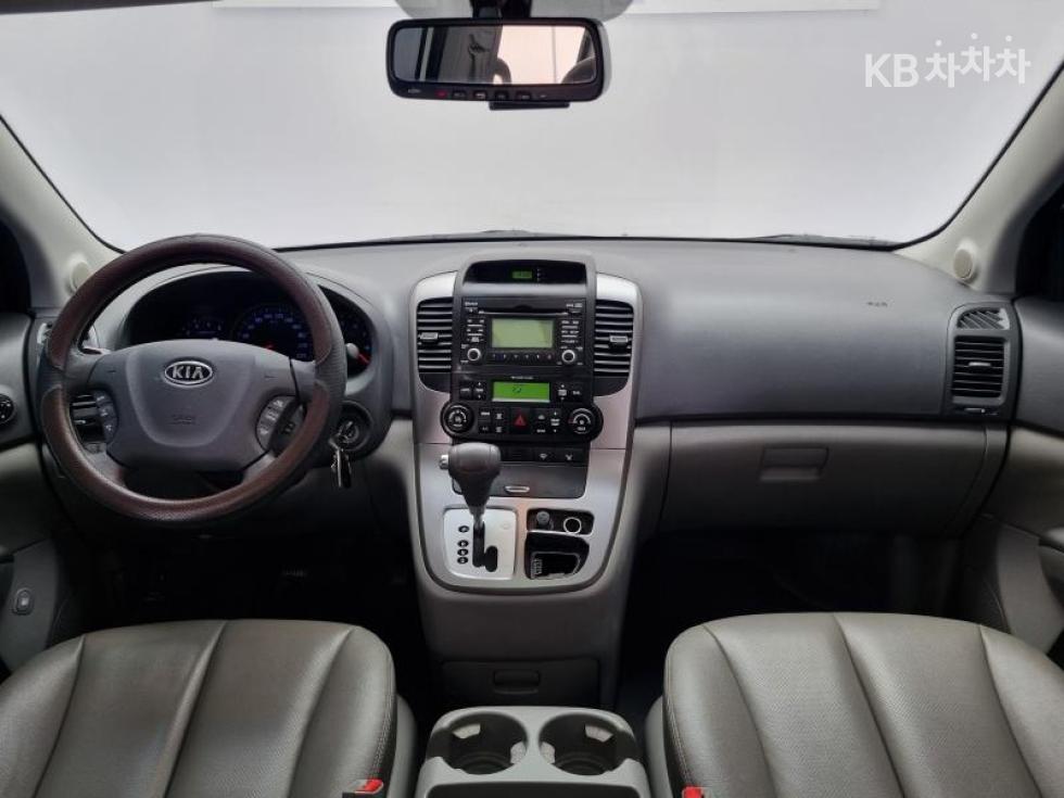 2012 - kia carnival