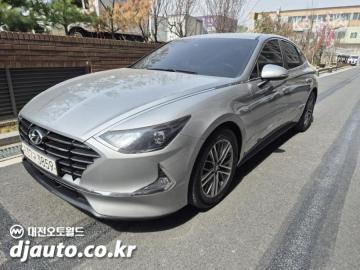 Hyundai Sonata 2.0 LPG 렌터카 — foto 1