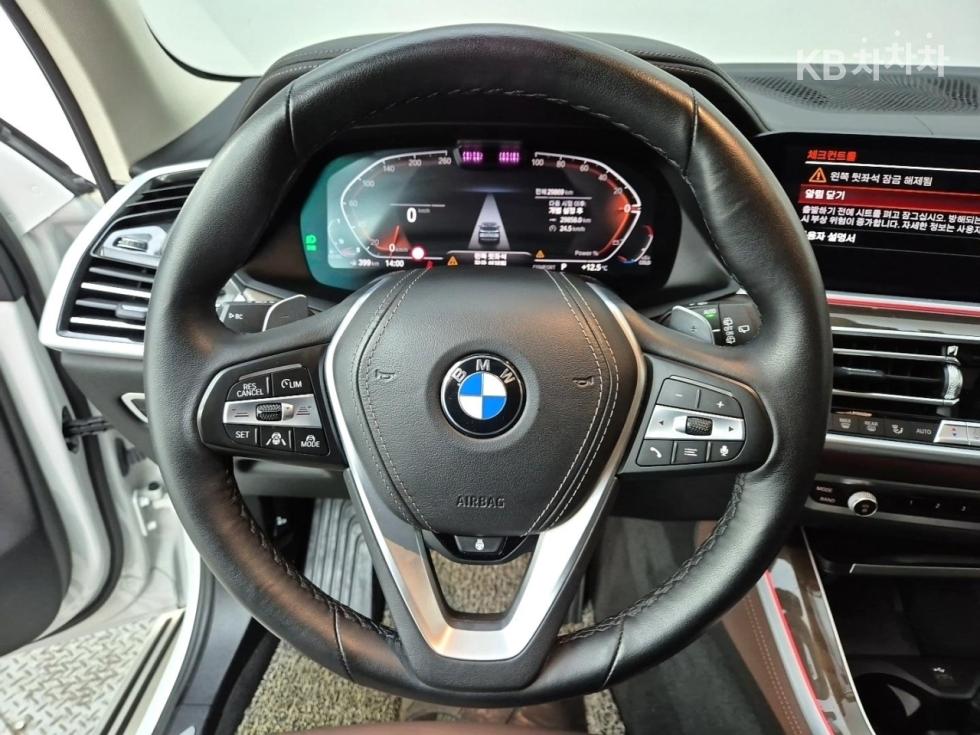 BMW X5 — miniaturë 9