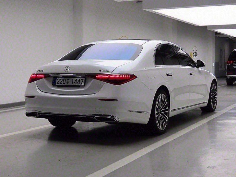 Mercedes-Benz S-klasse — miniaturë 2