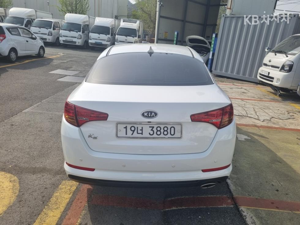 2011 - kia k5