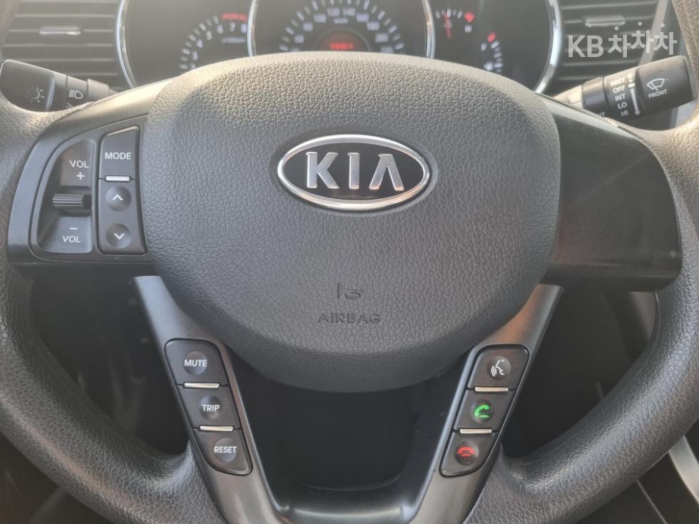 2011 - kia k5