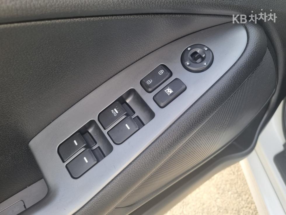 2011 - kia k5