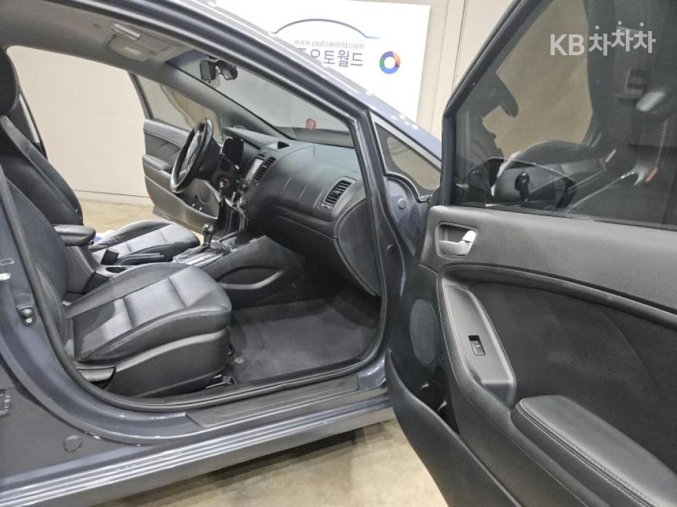 2015 - kia k3