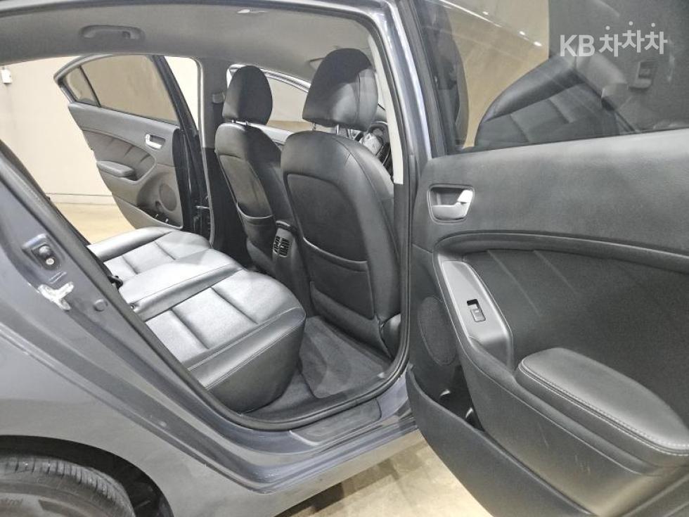 2015 - kia k3