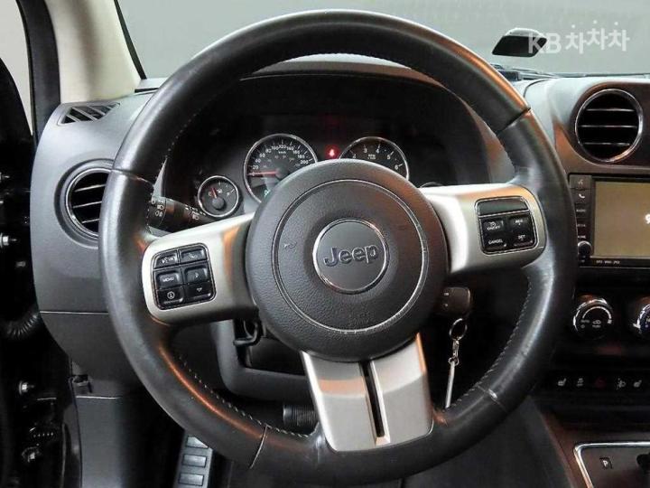 Jeep Compass New 2.4 4WD Limited 11 year ~ now 8