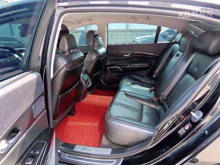 Kia K9 3.8 GDI Executive 7