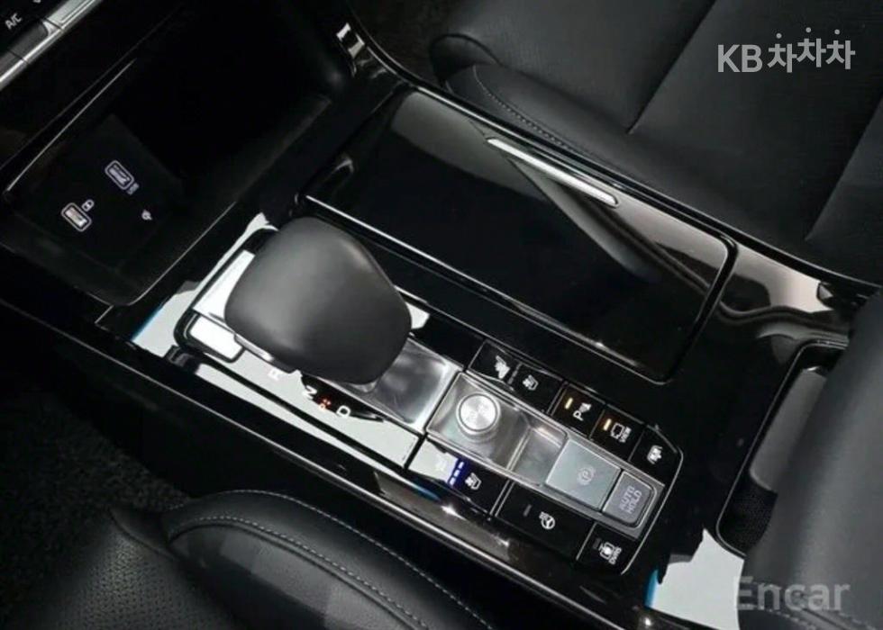 2020 - kia k7