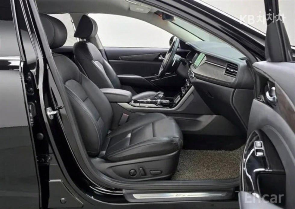 2020 - kia k7