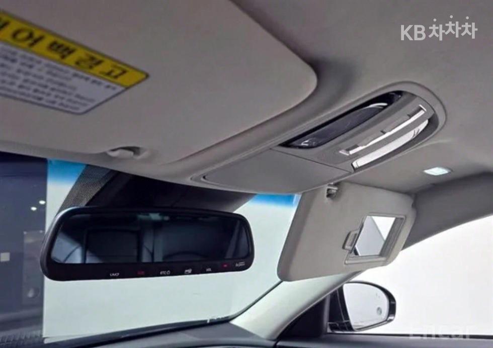 2020 - kia k7