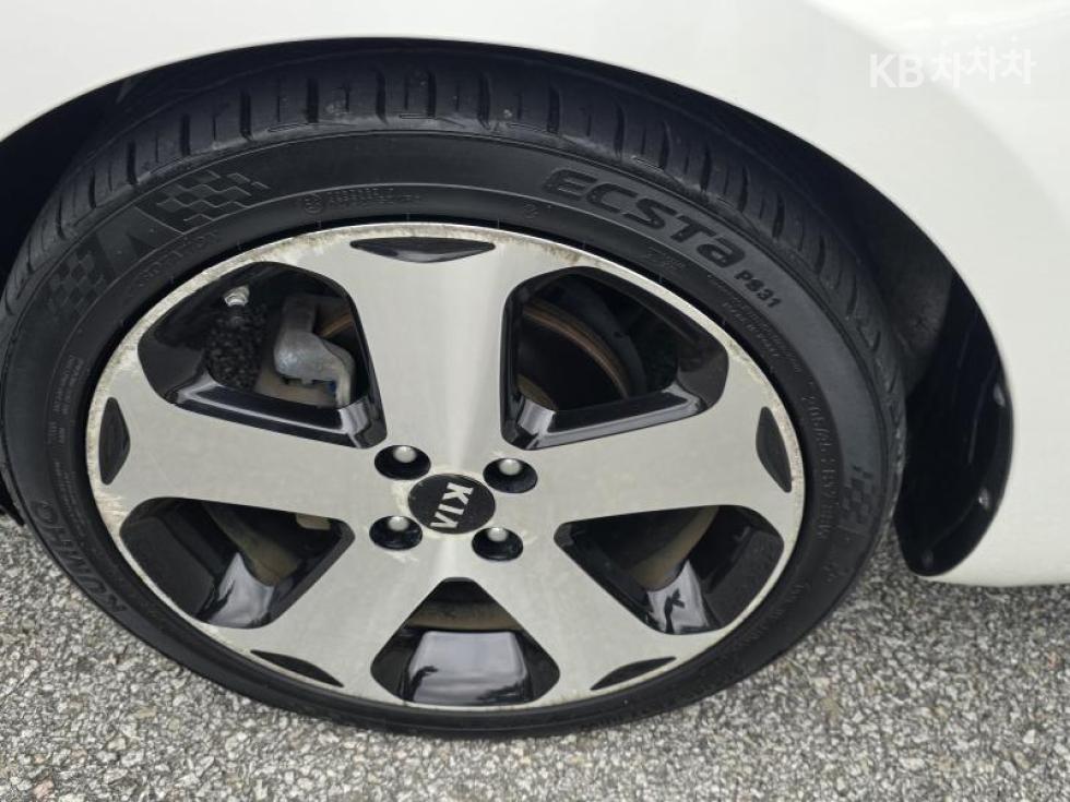 2013 - kia pride