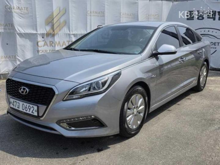 Hyundai Sonata LF Hybrid 2.0 HEV Modern 3