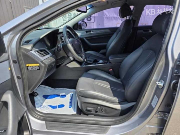 Hyundai Sonata LF Hybrid 2.0 HEV Modern 10