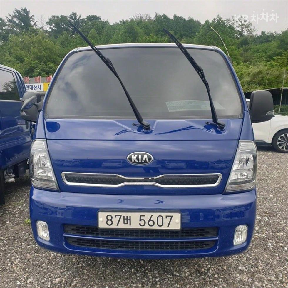 2021 kia bongo iii