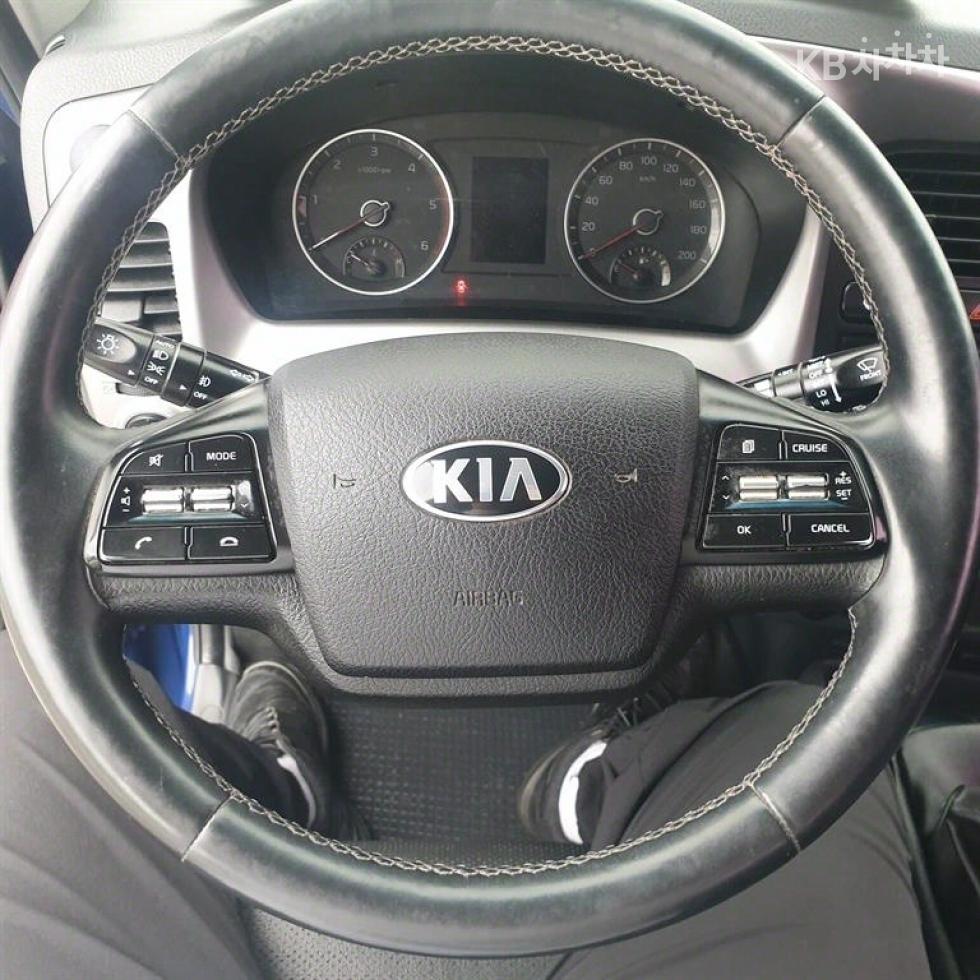 2021 - kia bongo iii