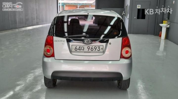 Kia Morning New LPI LX Base Type Black Premium 5