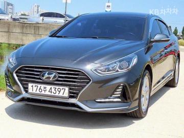 Hyundai Sonata 2.0 LPi 렌터카 — foto 1