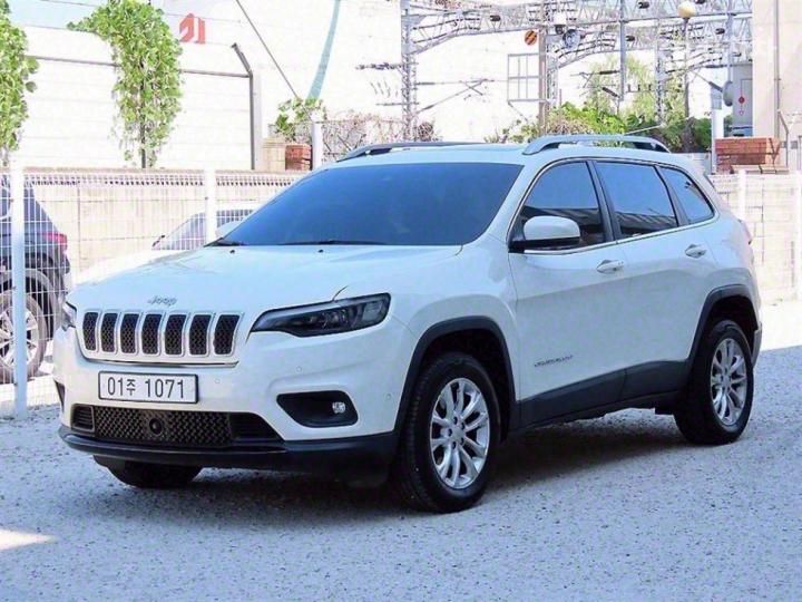 Jeep Cherokee 2.4 Longitude High 3