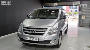 Hyundai Starex 5인승 LPi 밴 CVX — foto 1