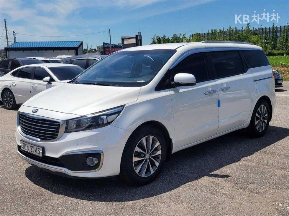 2016 - kia carnival