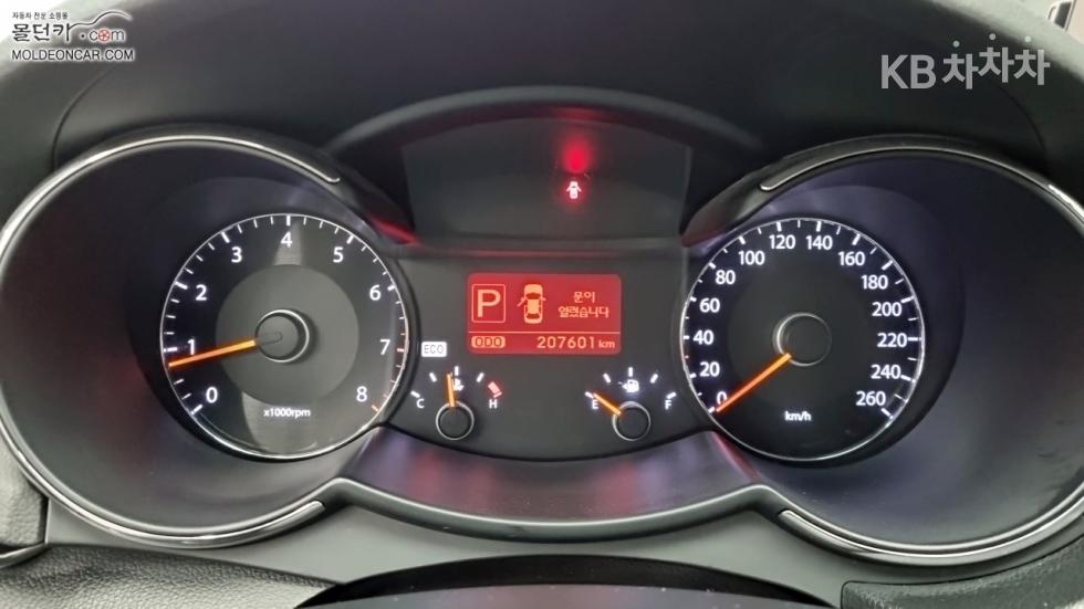 2010 - kia k7