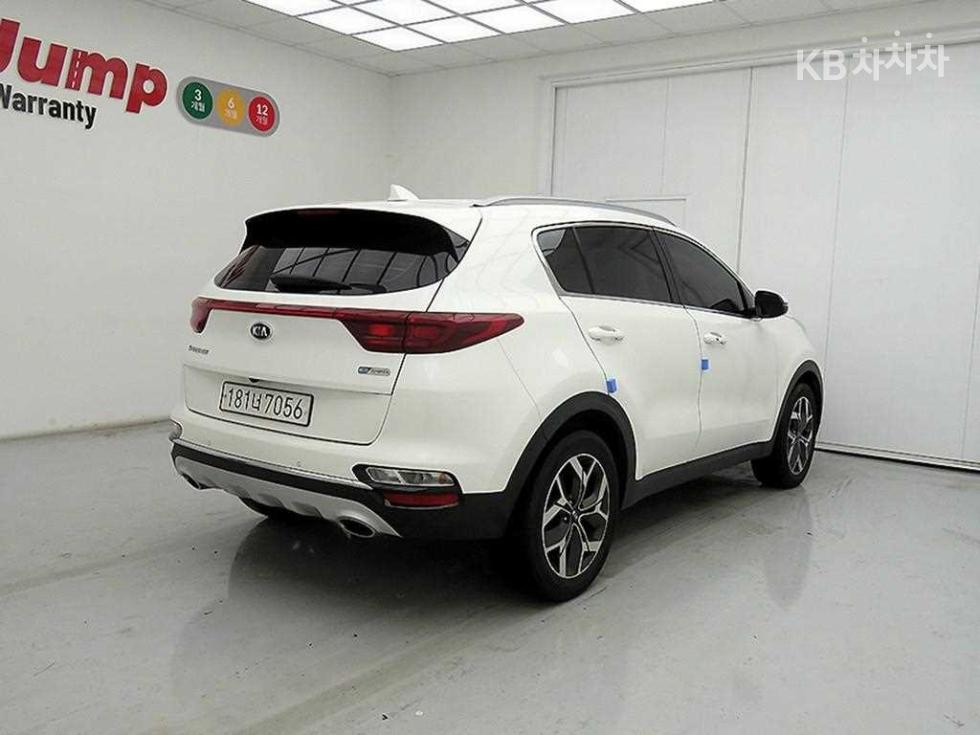 2020 - kia sportage