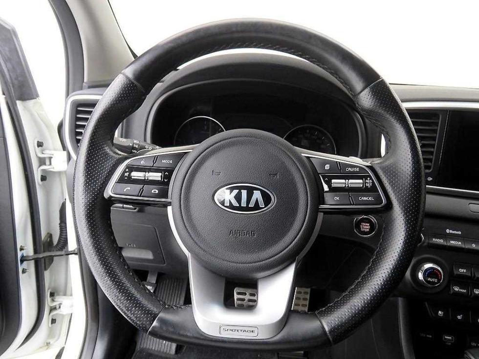 2020 - kia sportage