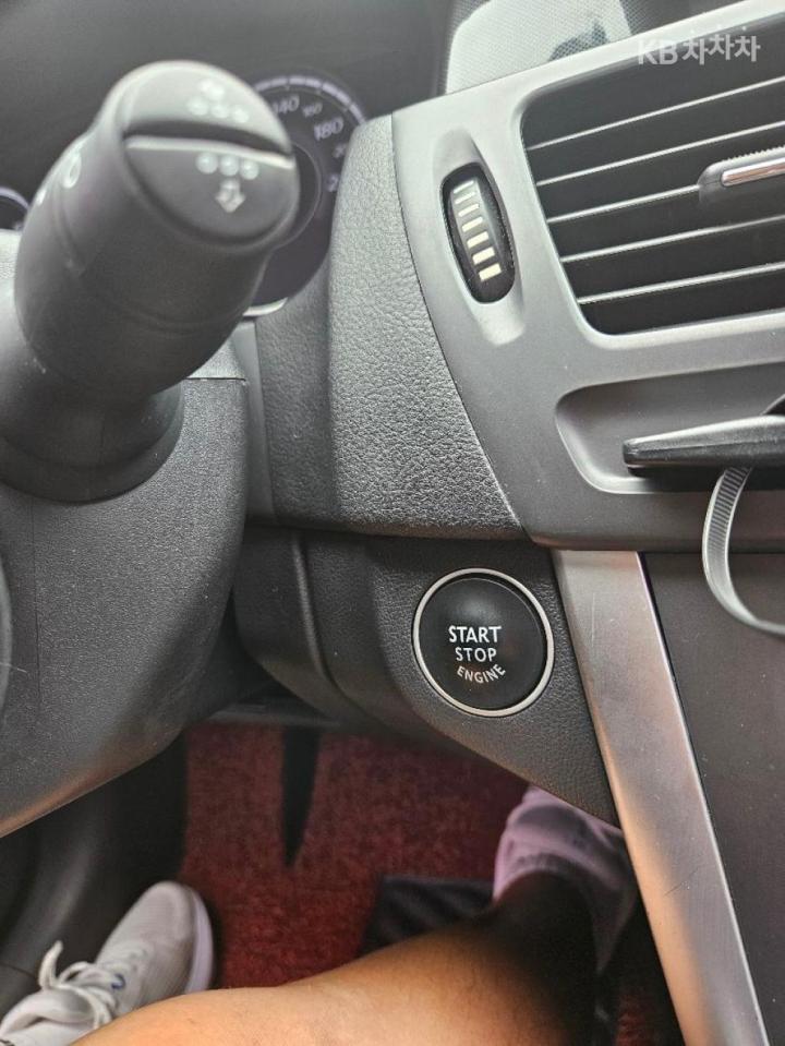 Renault SM5 Nova LPLi LE Base Type 10