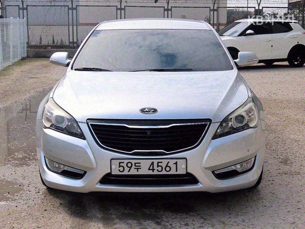 2010 kia k7