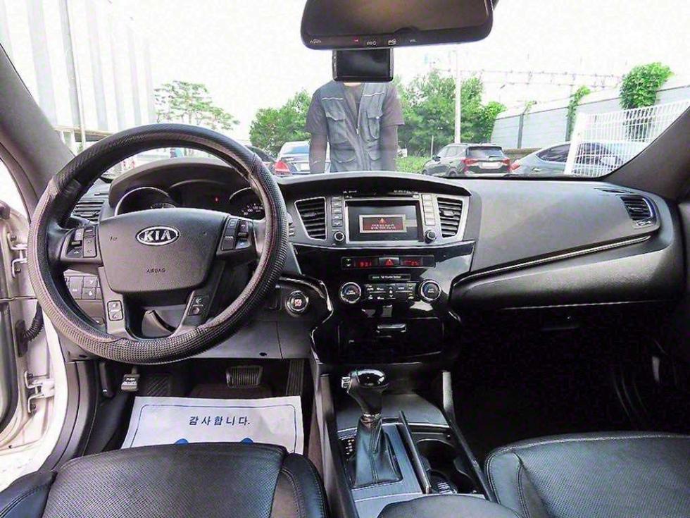 2010 - kia k7