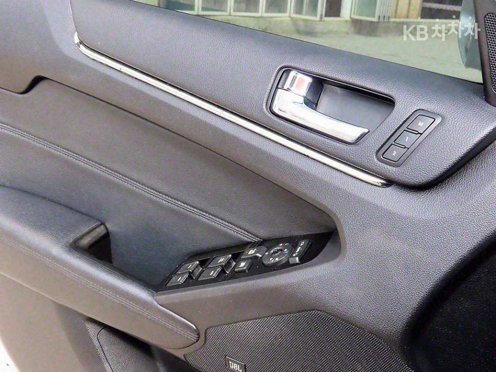 2010 - kia k7