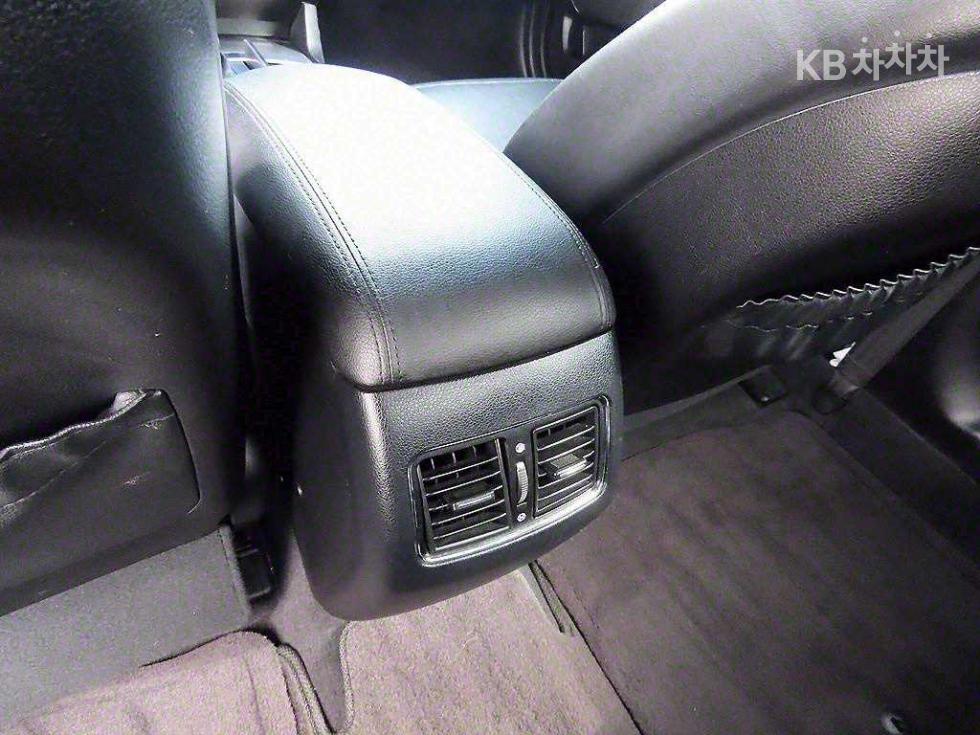 2010 - kia k7