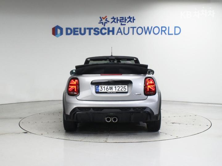 Mini Cooper Convertible New S 2.0 JCW Base Type 5