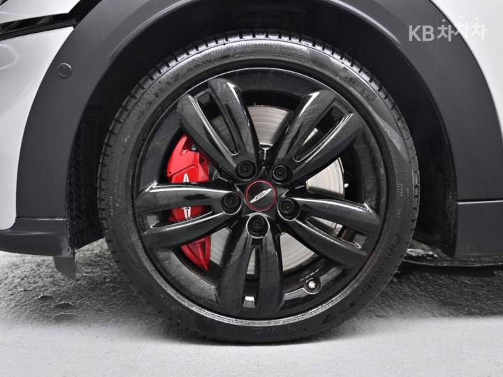 Mini Cooper Convertible New S 2.0 JCW Base Type 9