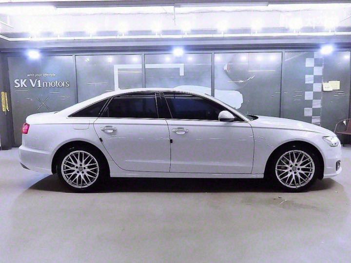 Audi A6 NEW 40 TDI Quattro Premium C7 4