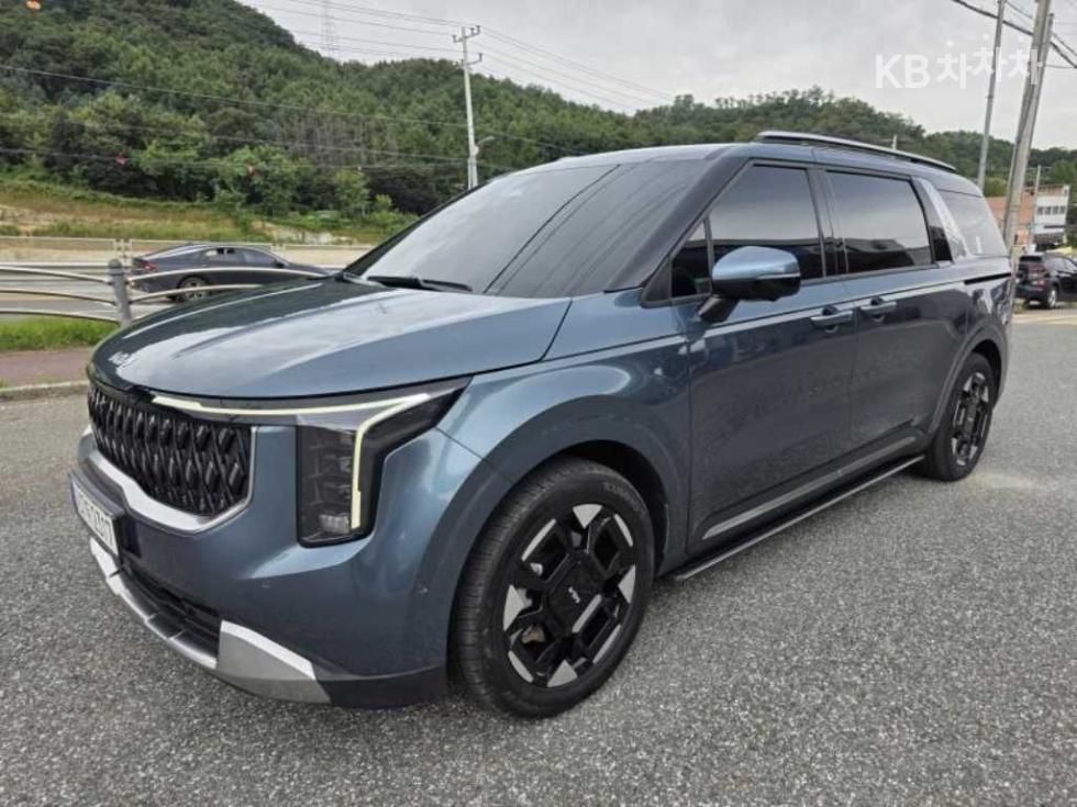 2024 - kia carnival