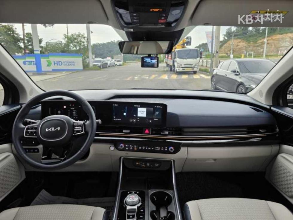 2024 - kia carnival