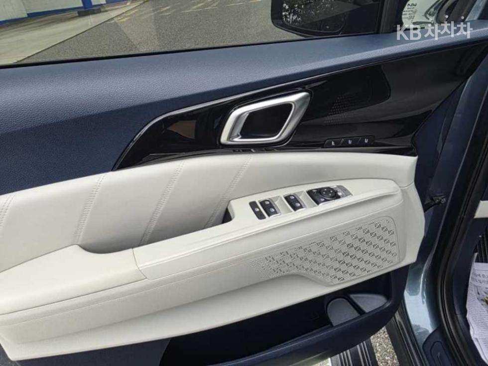 2024 - kia carnival