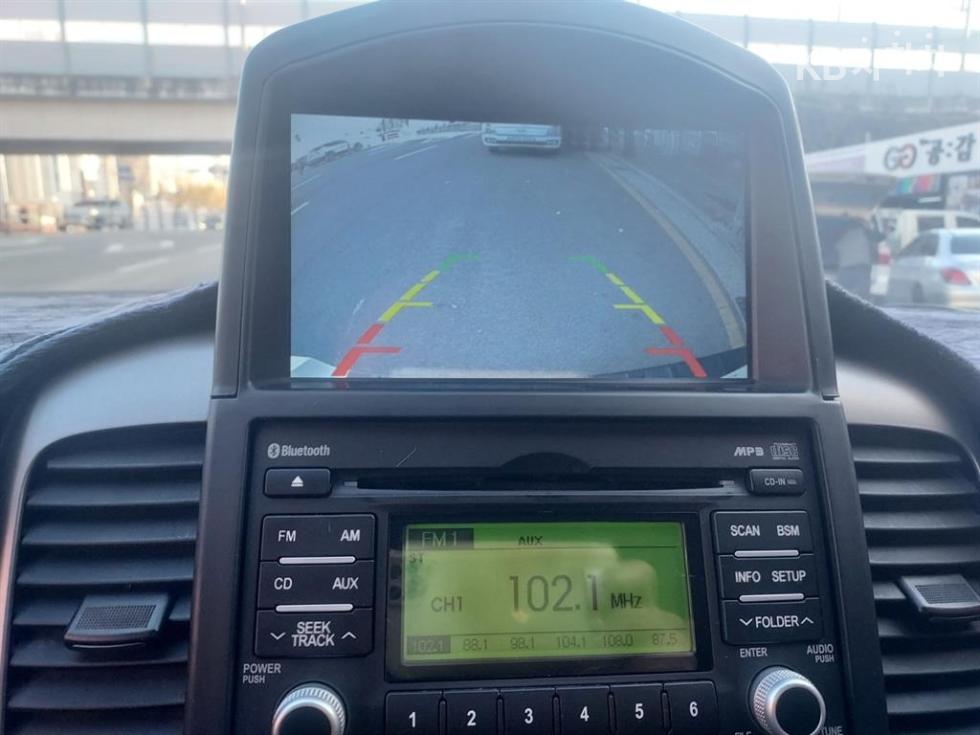 2012 - kia carnival