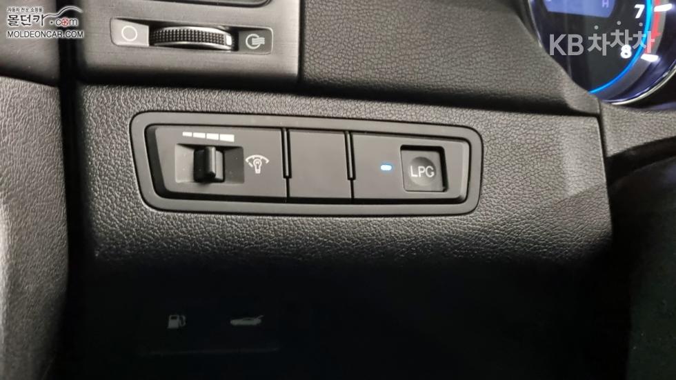 Hyundai Sonata — miniaturë 16