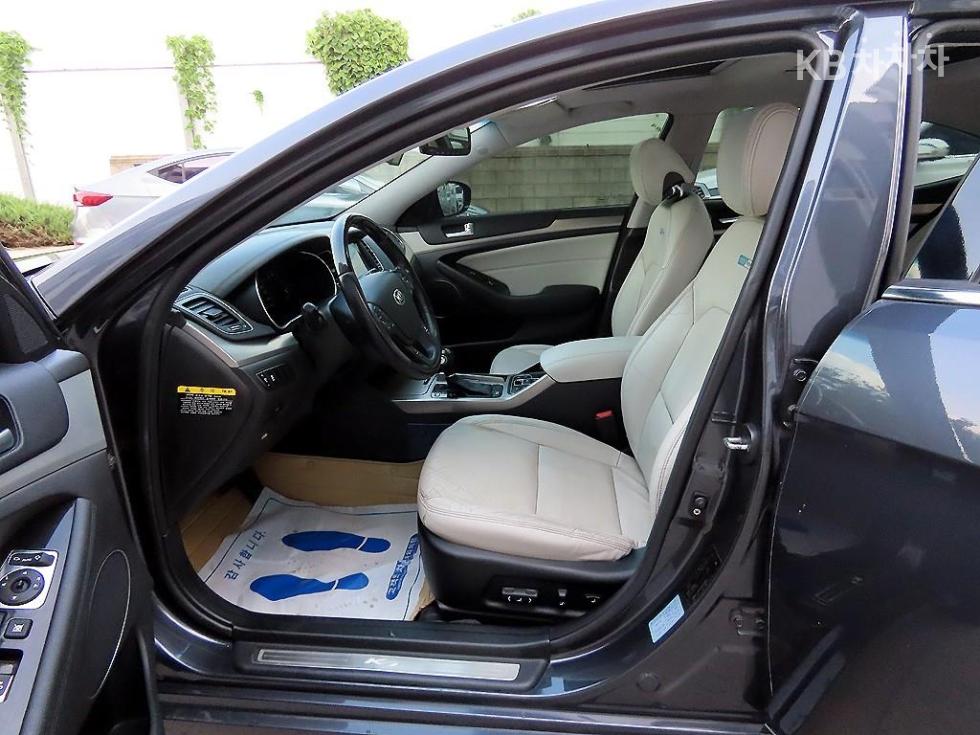 2015 - kia k7