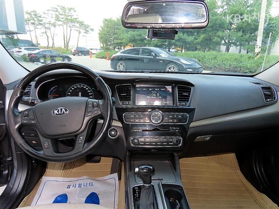2015 - kia k7