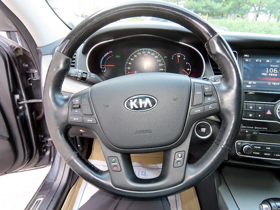 2015 - kia k7