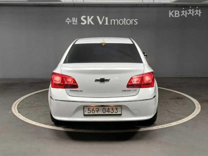 Chevrolet Cruze Amazing New 1.8 Gasoline LS 6